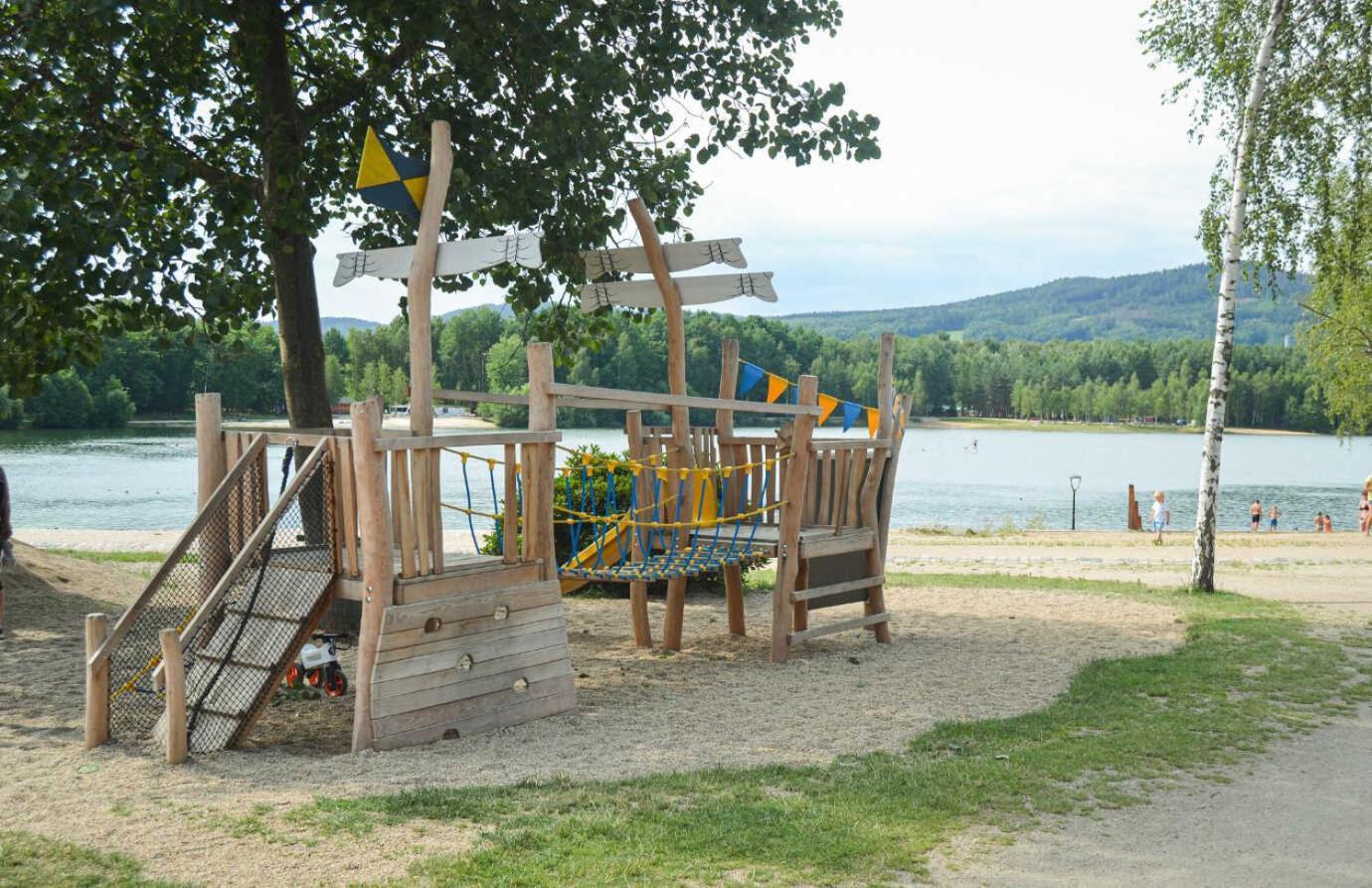 Wellness Penzion Kristyna - Acko Hradek nad Nisou Bagian luar foto